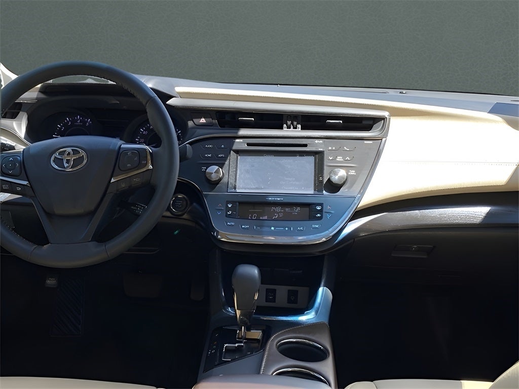 2018 Toyota AVALON XLE Premium